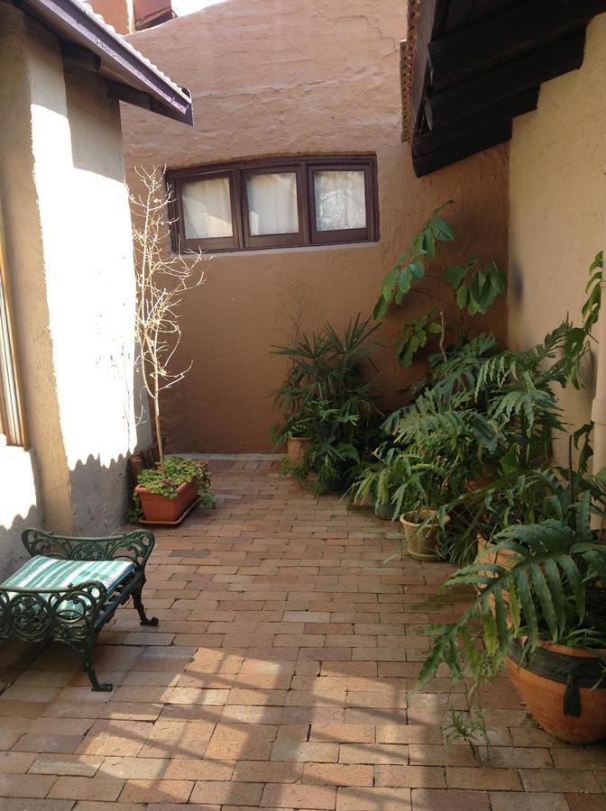 Charlie'S Spot - The Gardens Hotel Joanesburgo Exterior foto